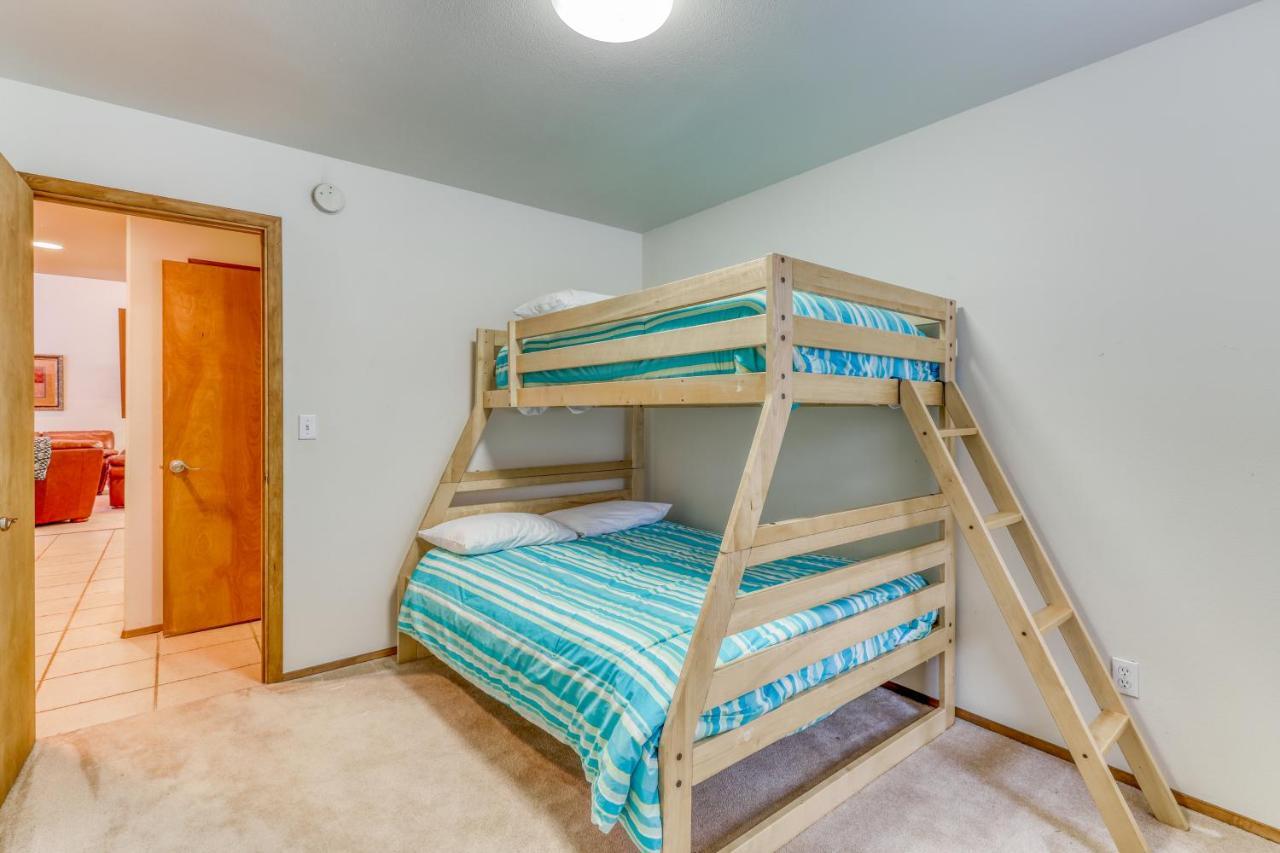 Elk Tracks Lodge Pine Glen エクステリア 写真