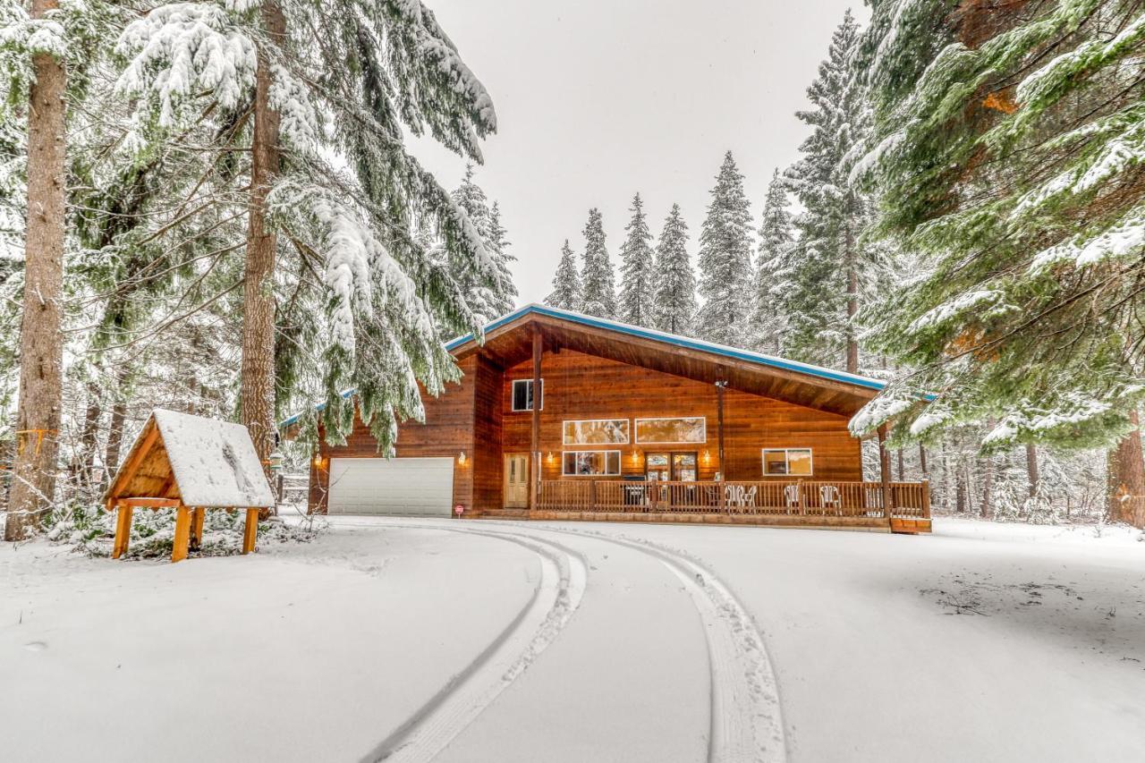 Elk Tracks Lodge Pine Glen エクステリア 写真